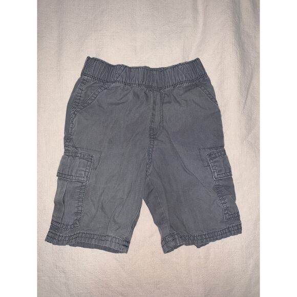 8-Piece Kids Clothing Bundle: Hoodies Tees & Jackets In Various Sizes - Picture 11 of 16